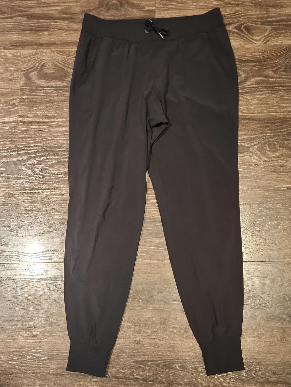 ❤️ ATHLETA CITY JOGGER PANTS, BLACK, 4 (27) - Picture 2 of 7